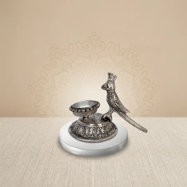 Traditional_Metal_Parrot_Diya