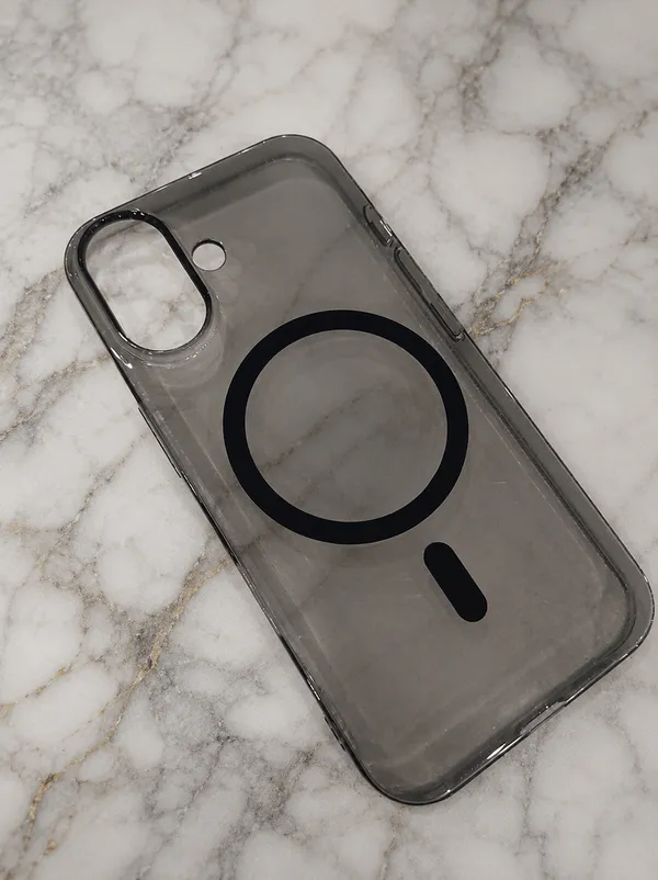 Iphone_16_Black_Acrylic_Magsafe