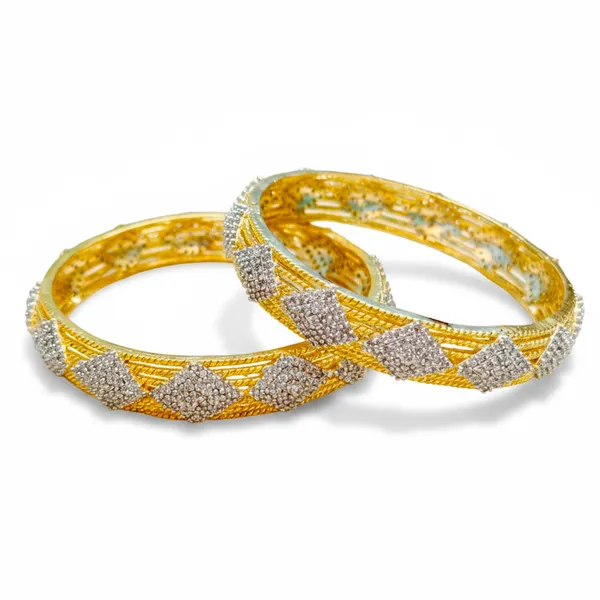 Gold_And_White_Brass_Premium_And_Elegant_Bangle_For_Women