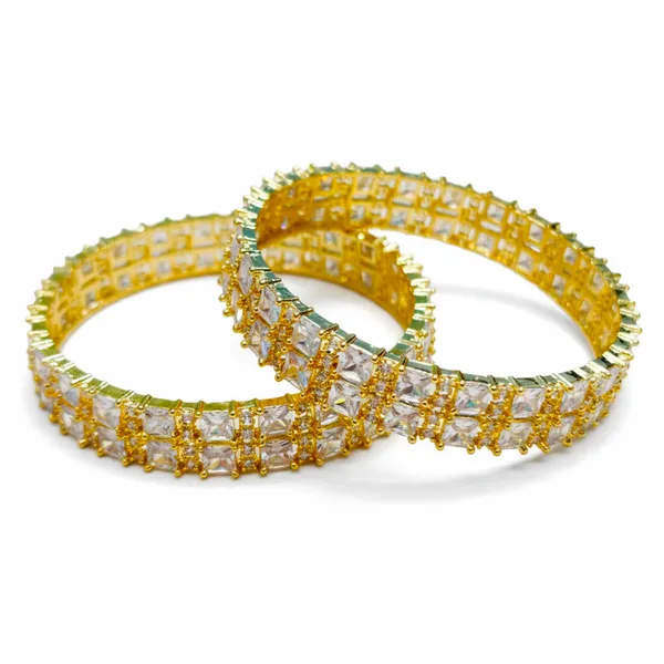 Gold_And_White_Brass_Premium_And_Elegant_Bangle_For_Women_(Set_of_4)