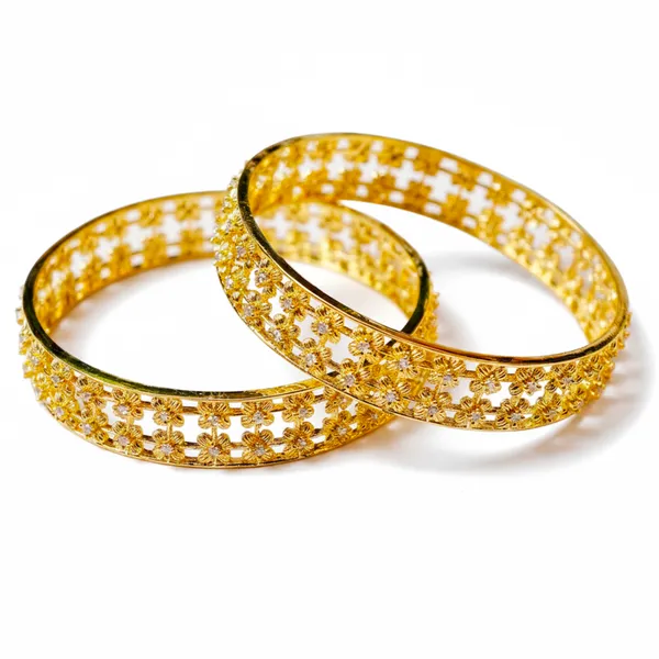 Gold_And_White_Brass_Premium_And_Elegant_Bangle_For_Women