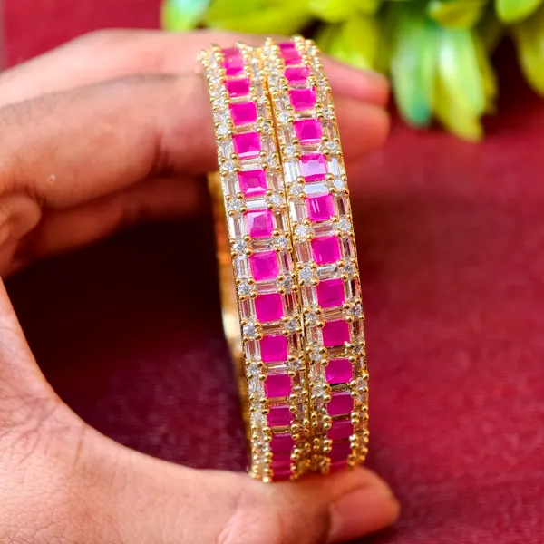 Gold_And_Ruby_Brass_Premium_And_Elegant_Bangle_For_Women