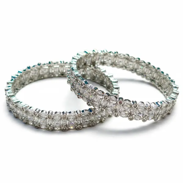 Silver_Brass_Premium_And_Elegant_Bangle_For_Women