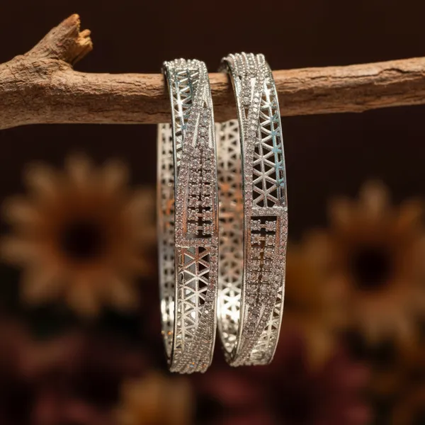 Silver_And_White_Brass_Premium_And_Elegant_Bangle_For_Women