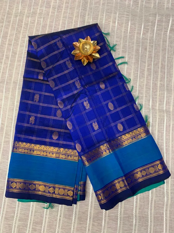 Blue_Checks_Ragini_Cotton_Silk_Saree_With_Contrast_Teal_Pallu_And_Zari_Border