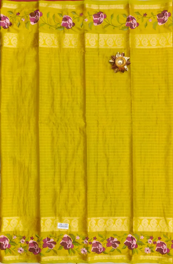 Mustard_yellow_Semi__crepe_saree