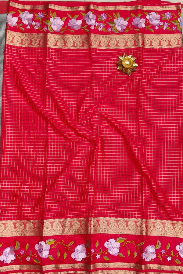 Red_Semi_crepe__Silk_saree