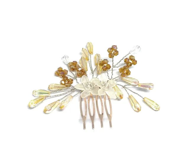 Hair_Bun_Juda_Brooch_With_Artificial_Flowers_And_Pearls