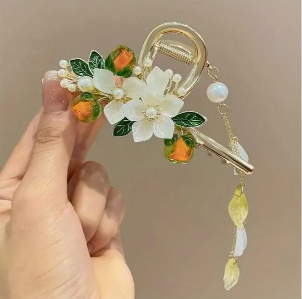 Flower_Tassel_Hair_Clip