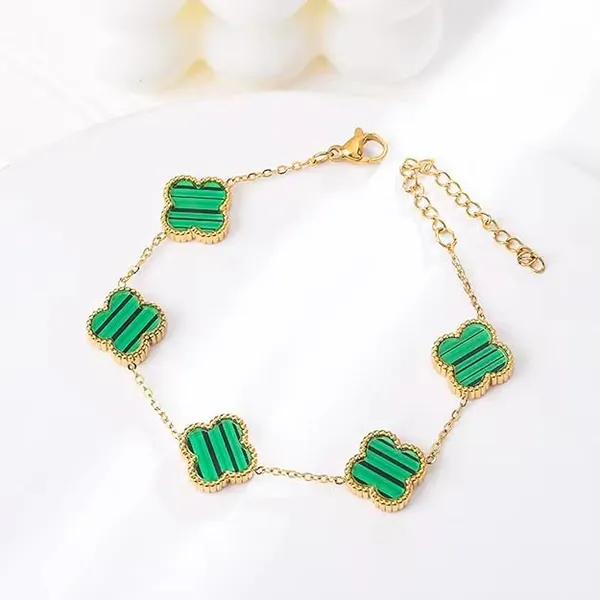 Stainless_Steel_Clover_Bracelet_For_Women