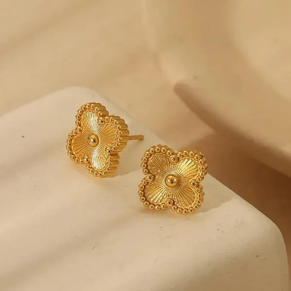 Four_Leaf_Clover_Stud_Earrings