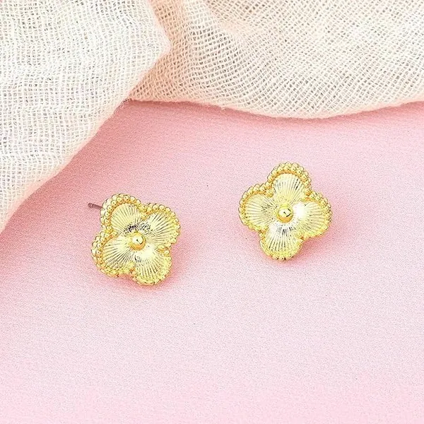 Four_Leaf_Clover_Stud_Earrings