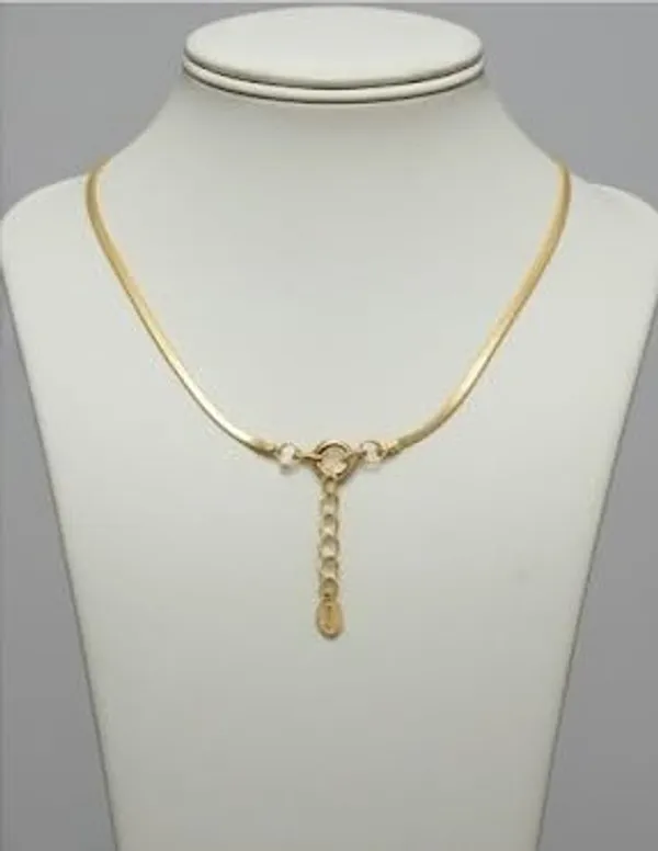 Gold_Plated_Layered_Necklace_With_Flower_Pendant