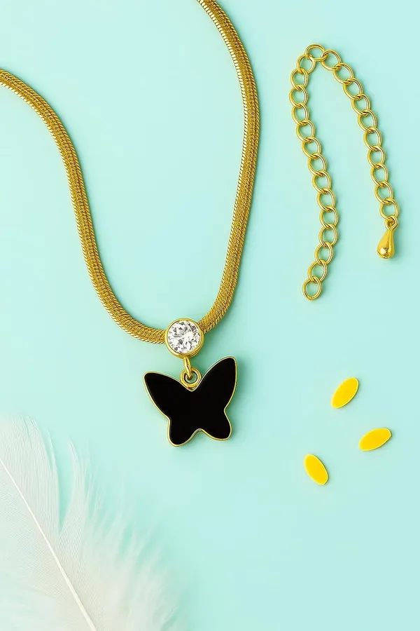 Butterfly_Pendant_Necklace_For_Women