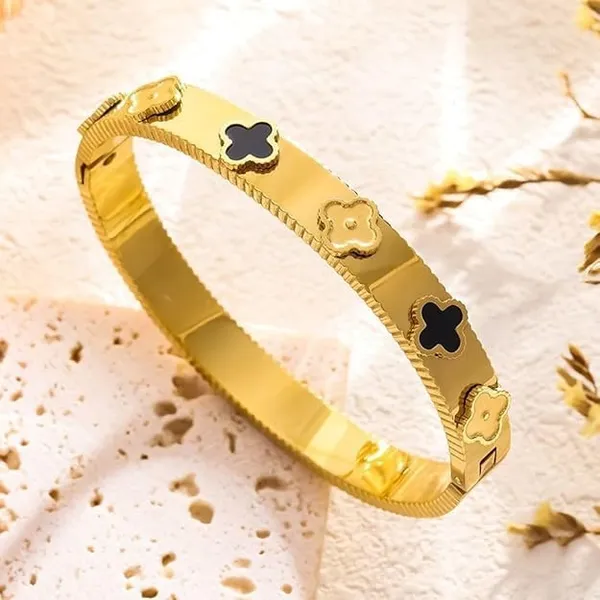 Stainless_Steel_Bangle_Bracelet