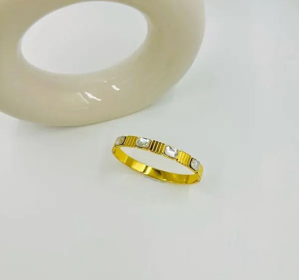 Gold_Plated_Bangle_Bracelet