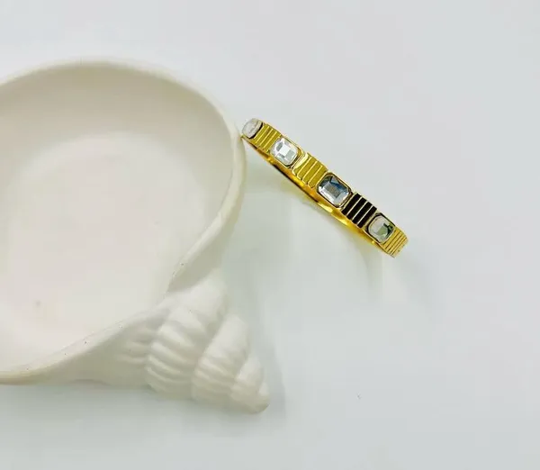 Gold_Plated_Bangle_Bracelet