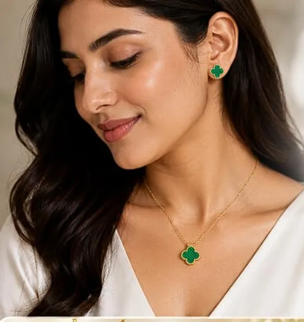 Clover_Pendant_Necklace_And_Stud_Earrings_Set
