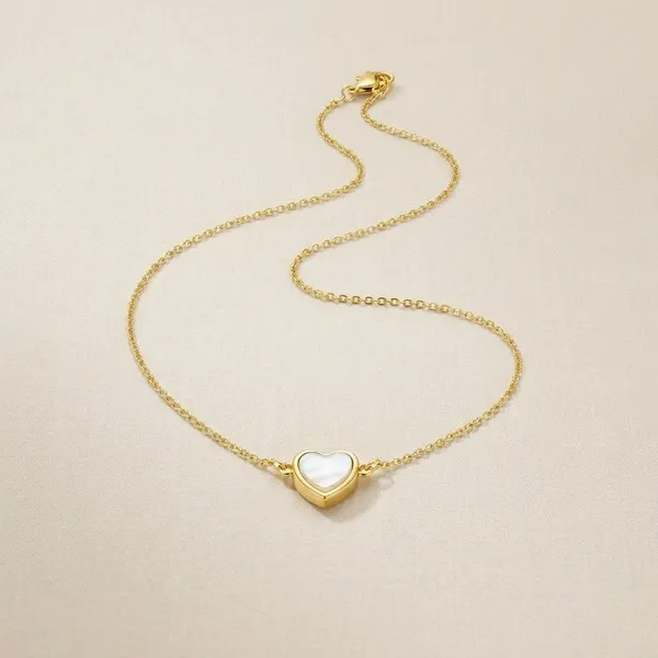 Moonstone_Heart_Pendant_Necklace