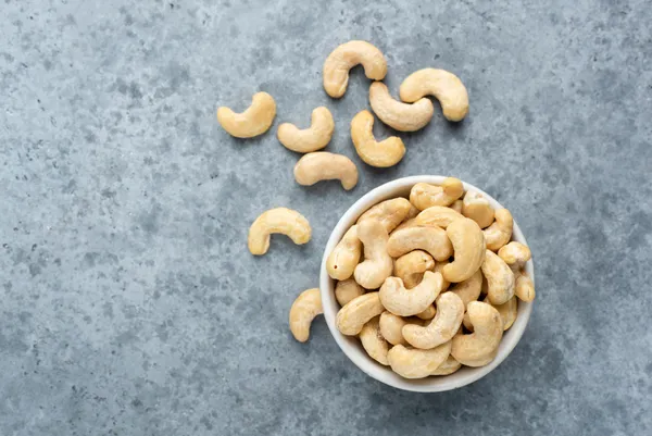 Premium_Quality_Natural_Cashew_Nuts_1Kg