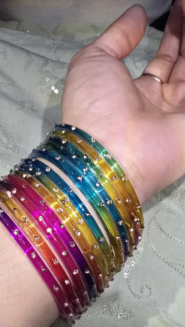 Multicolor_Glass_Premium_And_Elegant_Bangles_For_Women_Set_Of_12