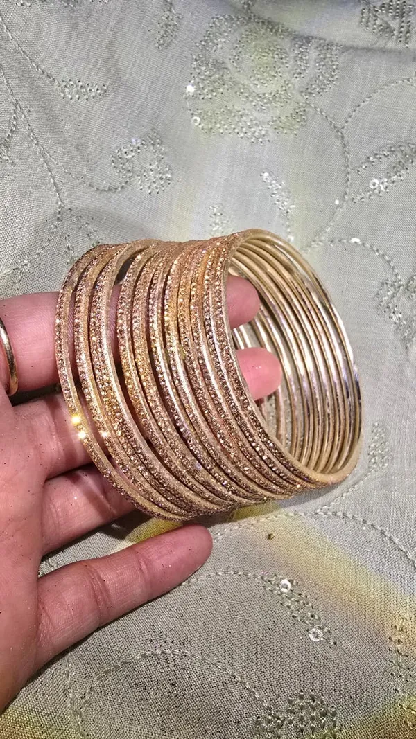Gold_Glass_Premium_And_Elegant_Bangles_For_Women_Set_Of_12