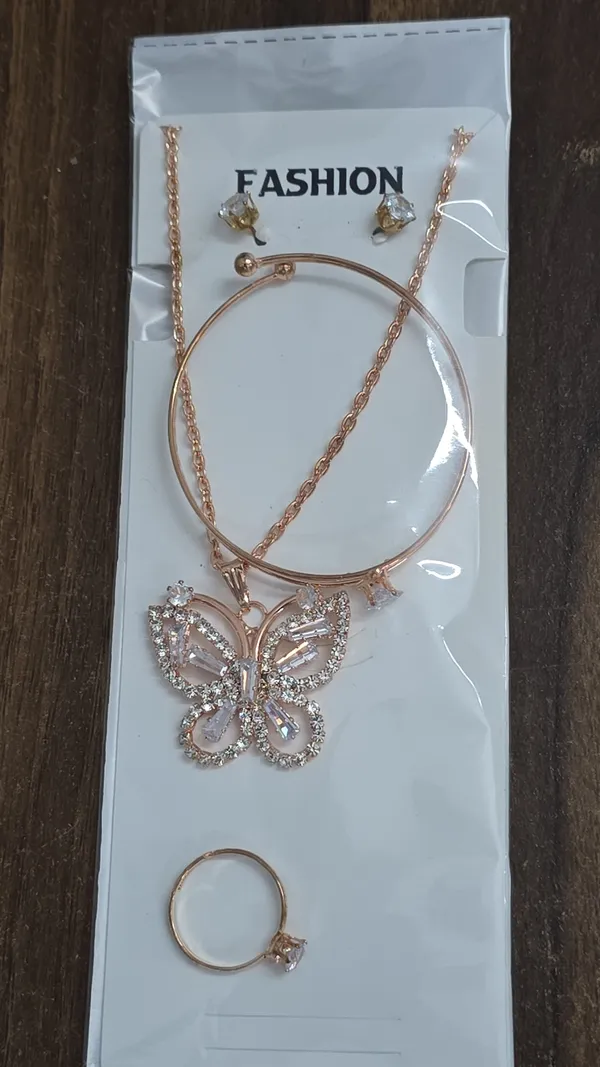 Rose_Gold_Alloy_Premium_And_Elegant_Necklace_With_Earring_Set_For_Women