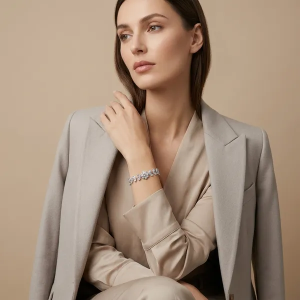 Silver_Alloy_Premium_And_Elegant_Bracelet_For_Women