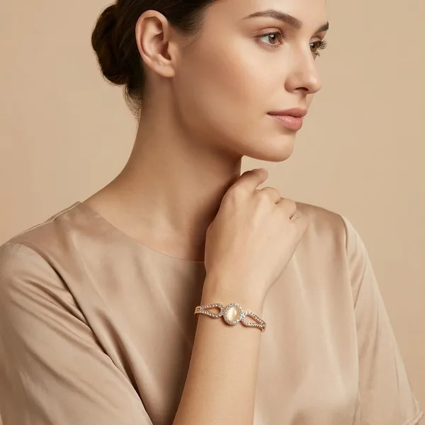 Gold_Alloy_Premium_And_Elegant_Bracelet_For_Women