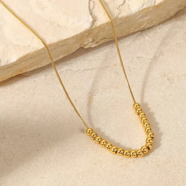 Dainty_Beaded_Golden_Ball_Necklace