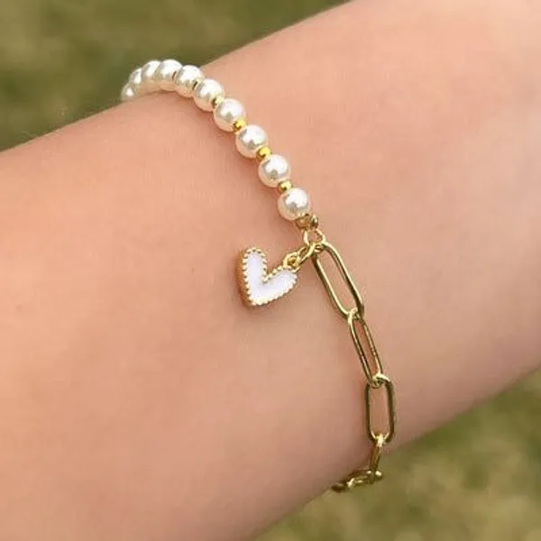 Sweet_Cute_Love_White_Heart_Bracelet