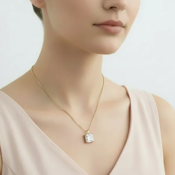 Square_Diamond_Pendant_Necklace_White