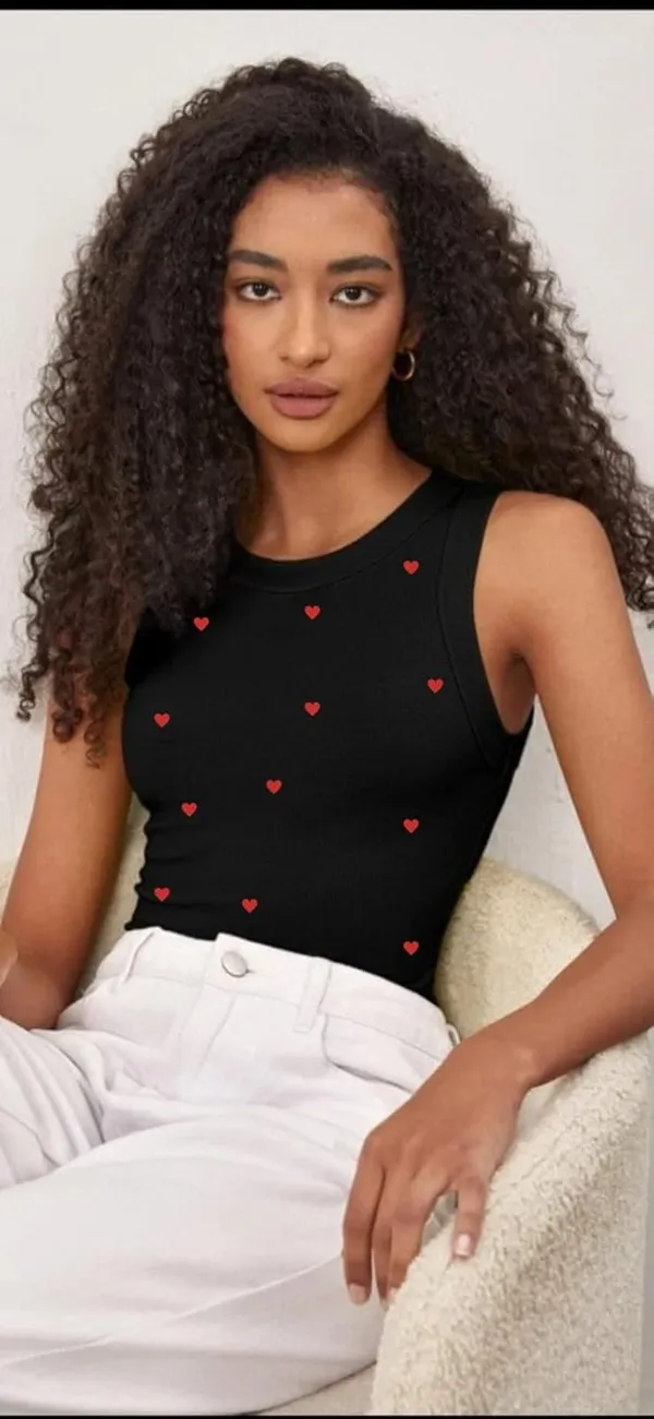 Black_Cotton_Sleeveless_Heart_Print_Tank_Top_For_Women