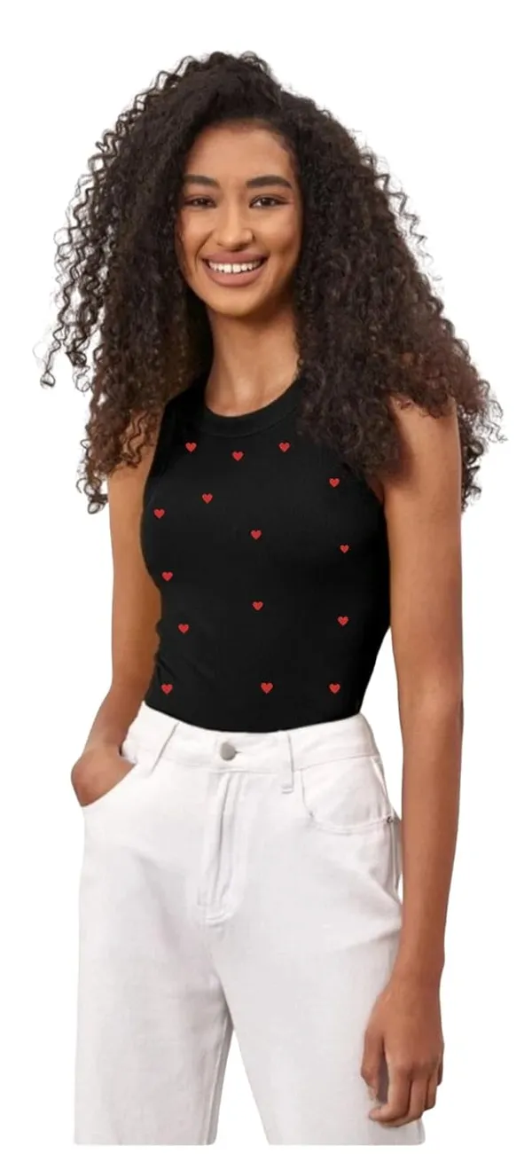 Black_Cotton_Sleeveless_Heart_Print_Tank_Top_For_Women