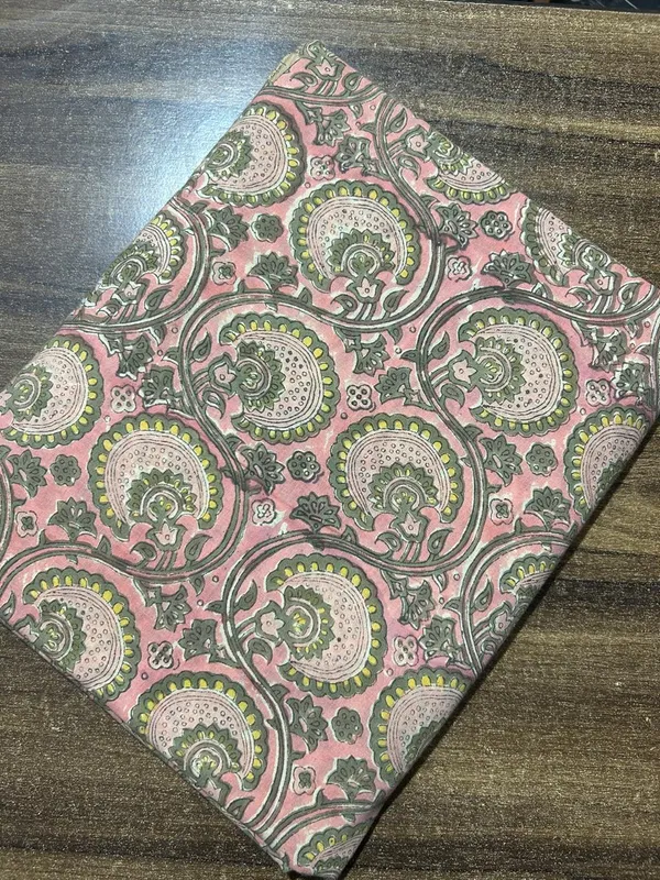 Unstiched_Multicolor_Soft_Cotton_Unstiched_Kurti_For_Women