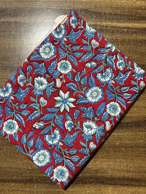 Unstiched_Multicolor_Soft_Cotton_Unstiched_Kurti_For_Women