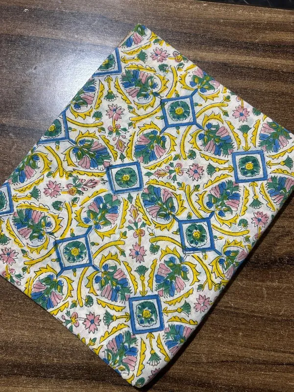 Unstiched_Multicolor_Soft_Cotton_Unstiched_Kurti_For_Women