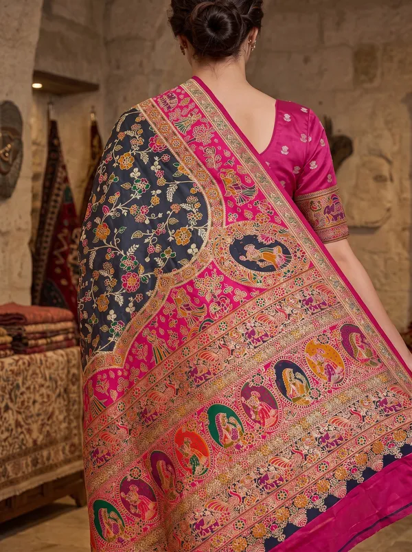 Black_Pashmina_Banarasi_Silk_Saree_with_Magenta_Border_&_Jacquard_Weaving