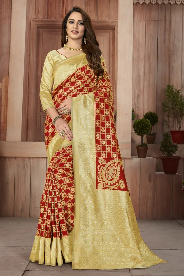 Red_Patola_Silk_Checkered_Jacquard_Woven_Saree_For_Women_|_With_Blouse_Piece