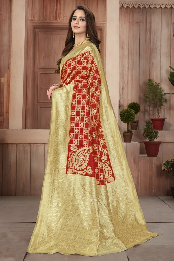 Red_Patola_Silk_Checkered_Jacquard_Woven_Saree_For_Women_|_With_Blouse_Piece