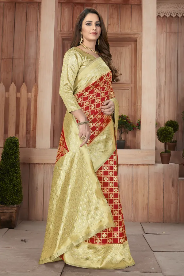 Red_Patola_Silk_Checkered_Jacquard_Woven_Saree_For_Women_|_With_Blouse_Piece