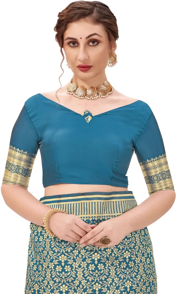 Light_Blue_Banarasi_Silk_Blend_Jacquard_Floral_Jaal_Woven_Saree_For_Women_|_With_Blouse_Piece