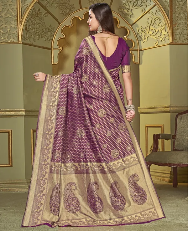 Magenta_Silk_Blend_Jacquard_Banarasi_Kalamkari_Woven_Saree_For_Women_|_With_Blouse_Piece