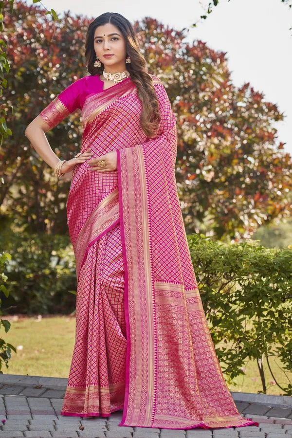 Pink_Georgette_Banarasi_Jacquard_Woven_Zari_Saree_For_Women_|_With_Blouse_Piece