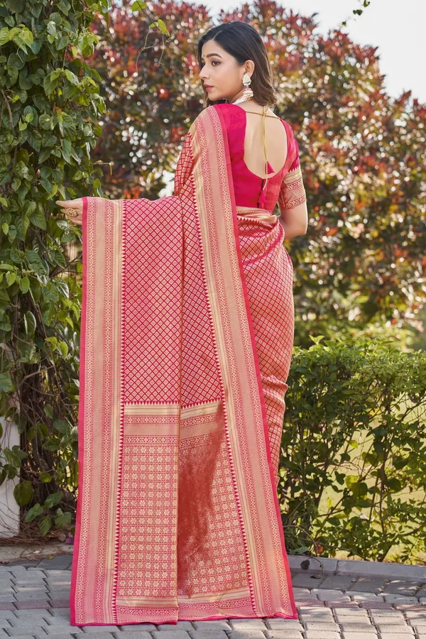 Pink_Banarasi_Silk_Jacquard_Golden_Zari_Woven_Saree_For_Women_|_With_Blouse_Piece