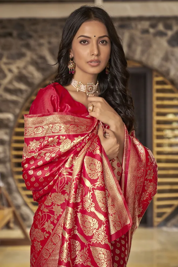 Red_Georgette_Woven_Jacquard_Banarasi_Saree_For_Women_|_With_Blouse_Piece