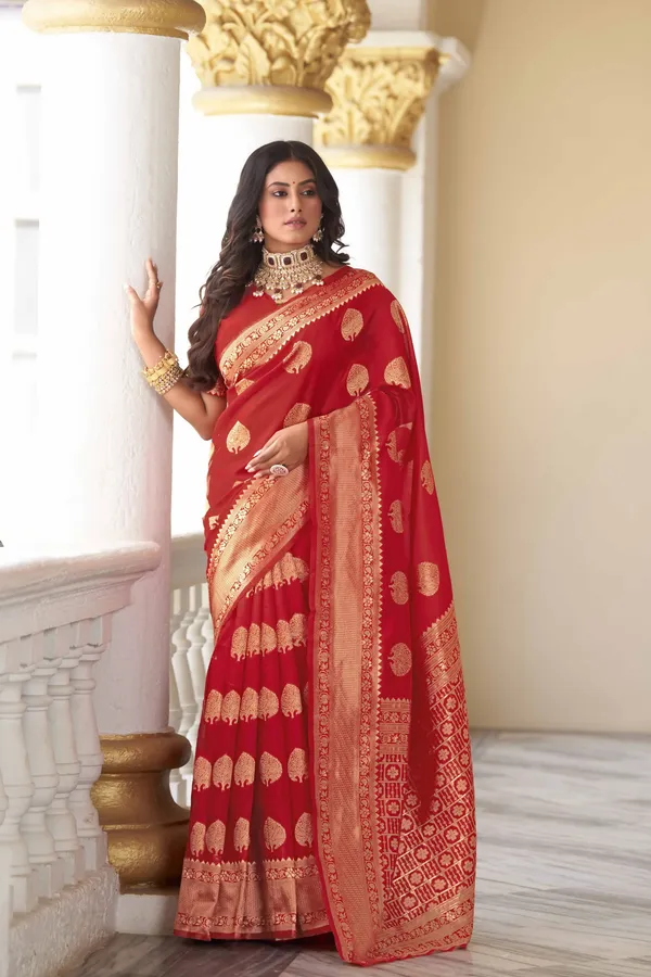 Red_Banarasi_Silk_Blend_Jacquard_Zari_Woven_Saree_For_Women_|_With_Blouse_Piece