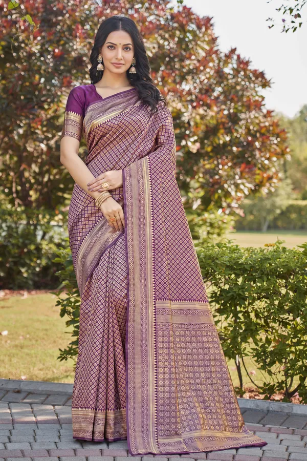 Wine_Banarasi_Silk_Blend_Jacquard_Woven_Zari_Saree_For_Women_|_With_Blouse_Piece