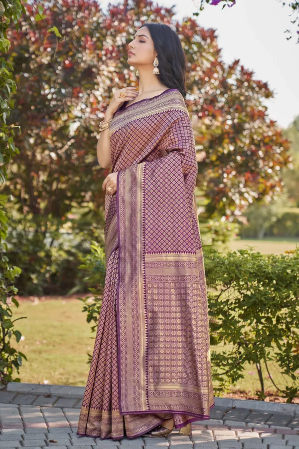 Wine_Banarasi_Silk_Blend_Jacquard_Woven_Zari_Saree_For_Women_|_With_Blouse_Piece