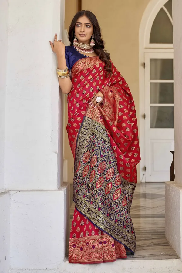 Red_Georgette_Woven_Kanjivaram_Jacquard_Saree_For_Women_|_With_Blouse_Piece